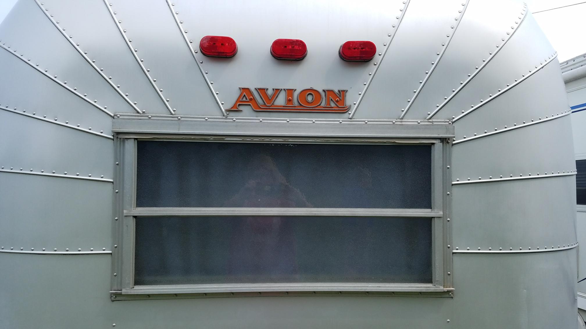 pre 73 avion nose front