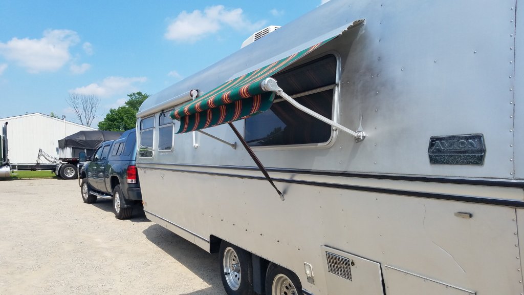 Our Baby Has New Clothes!  Our New Zipdee Awning&nbsp;Systems